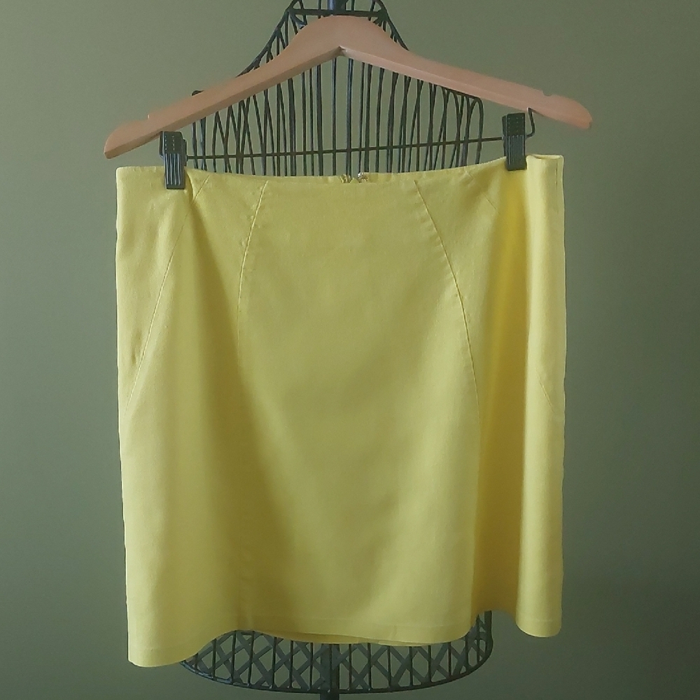 LOFT, size 12, Sunny Yellow Mini Skirt